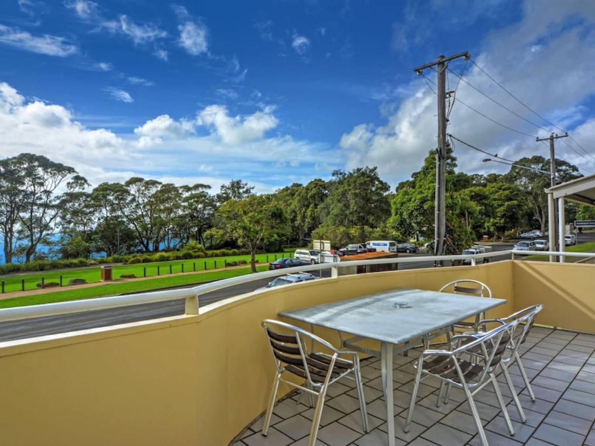 Simply The Best - Couple Getaway In Huskisson Apartment Exterior photo